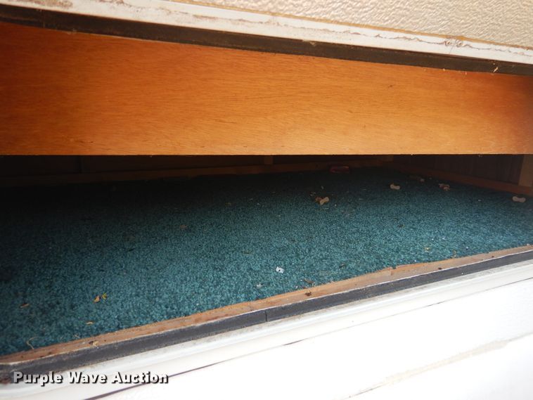 image for item HO9150 1999 Thor Tahoe  camper