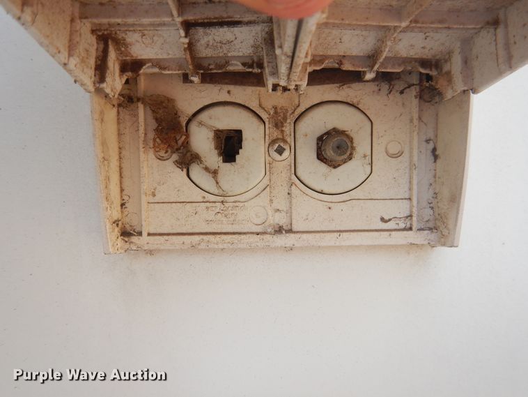 image for item HO9150 1999 Thor Tahoe  camper