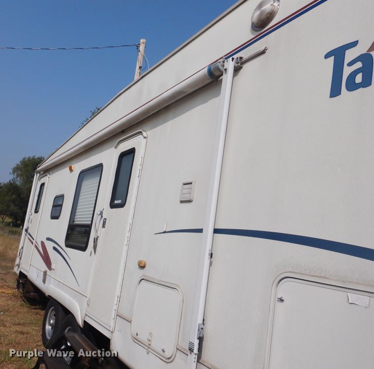 image for item HO9150 1999 Thor Tahoe  camper