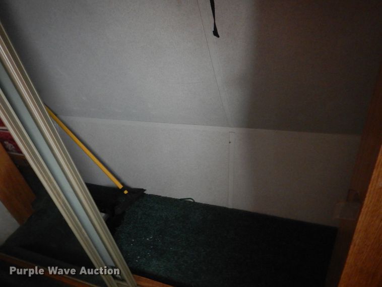 image for item HO9150 1999 Thor Tahoe  camper