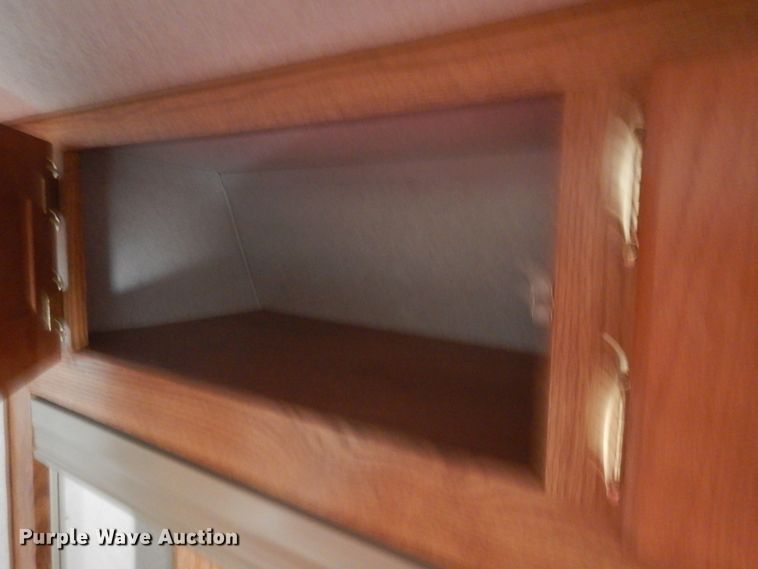 image for item HO9150 1999 Thor Tahoe  camper