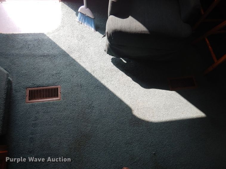 image for item HO9150 1999 Thor Tahoe  camper