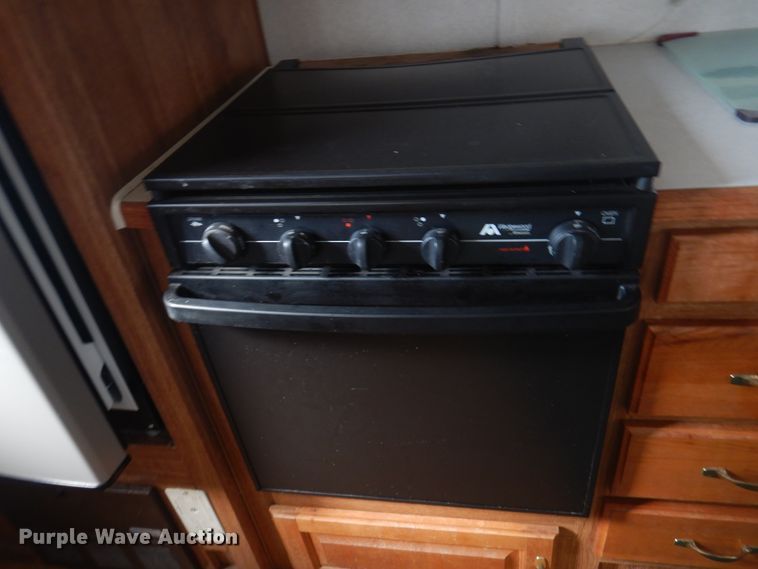 image for item HO9150 1999 Thor Tahoe  camper