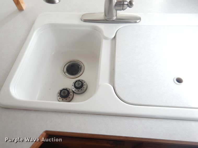 image for item HO9150 1999 Thor Tahoe  camper