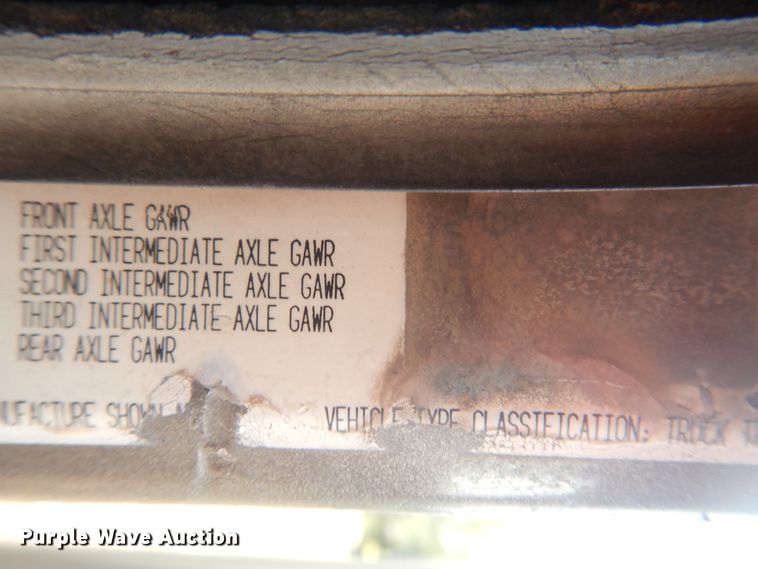 image for item HO9151 1986 Freightliner FLT  semi truck