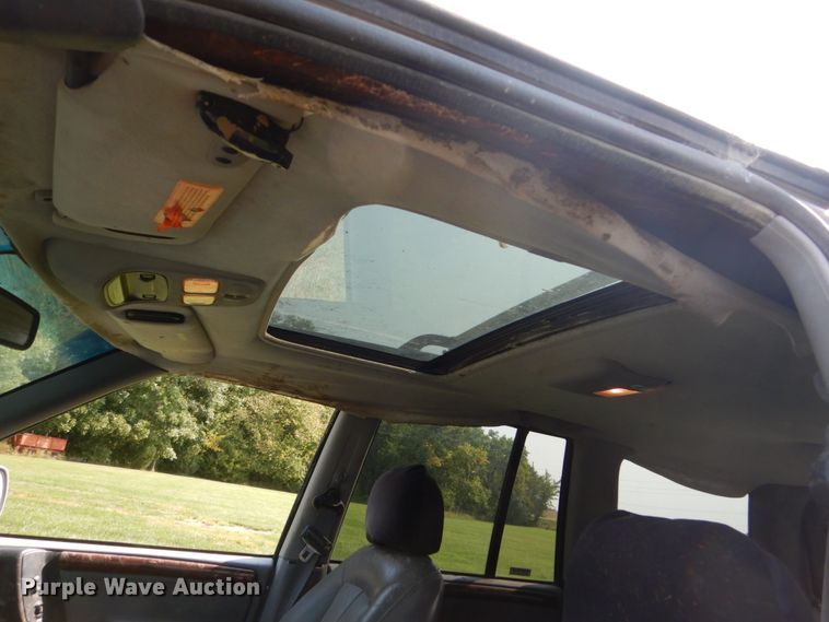 image for item HP9810 1997 Jeep Grand Cherokee  SUV