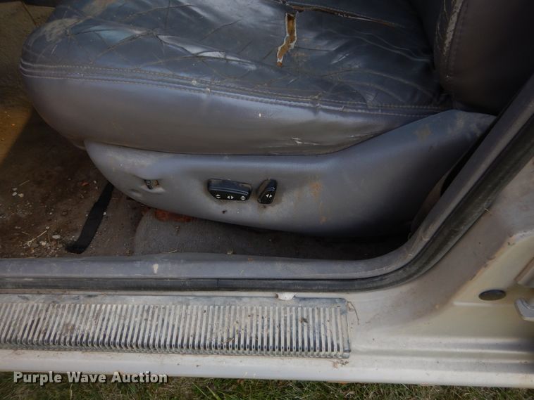 image for item HP9810 1997 Jeep Grand Cherokee  SUV