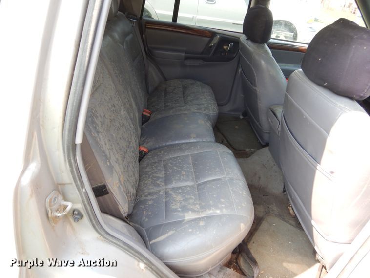 image for item HP9810 1997 Jeep Grand Cherokee  SUV