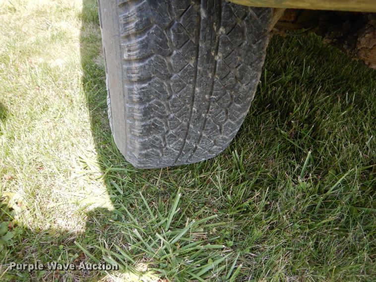 image for item HP9810 1997 Jeep Grand Cherokee  SUV