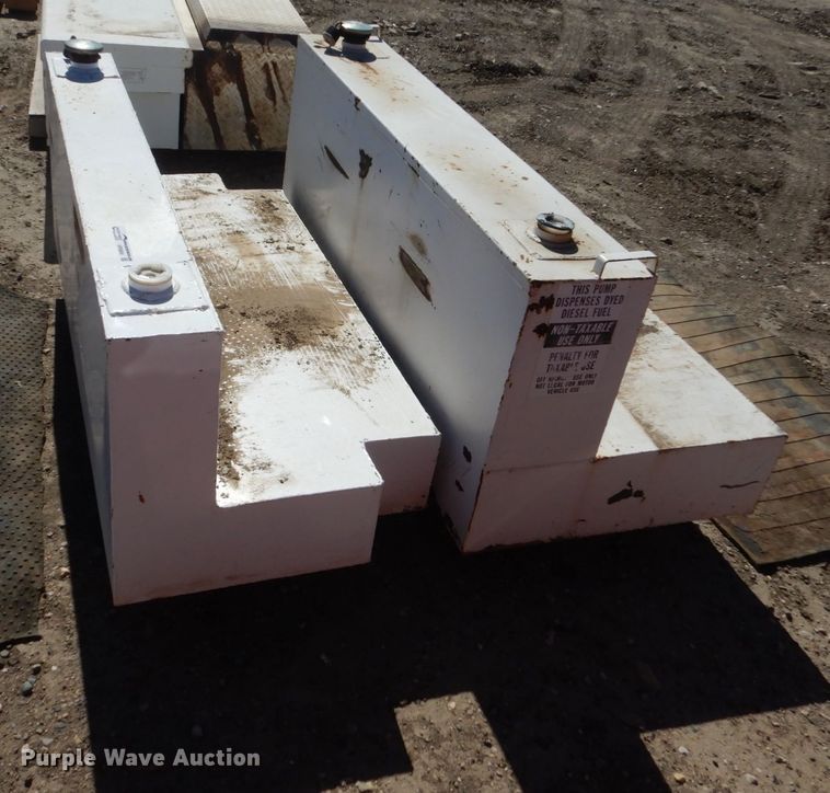 image for item HP9894 (2) L-shaped fuel tanks