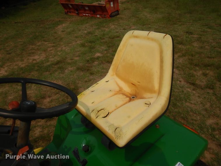 image for item HW9284 John Deere 317 lawn mower
