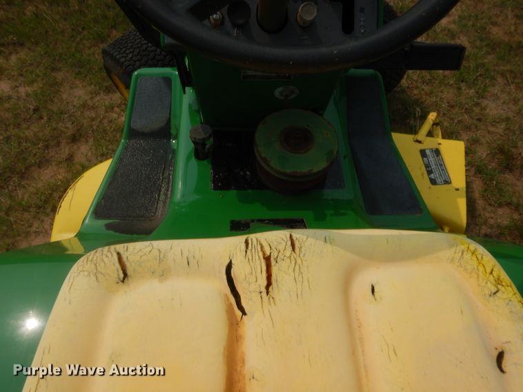 image for item HW9284 John Deere 317 lawn mower