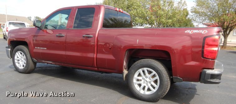 image for item HW9313 2014 Chevrolet Silverado 1500  Double Cab pickup truck