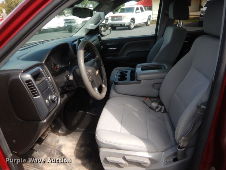 image for item HW9313 2014 Chevrolet Silverado 1500  Double Cab pickup truck