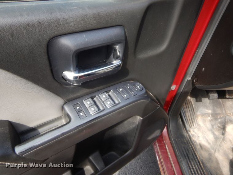 image for item HW9313 2014 Chevrolet Silverado 1500  Double Cab pickup truck