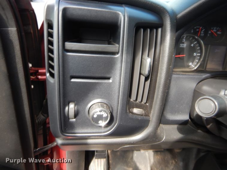 image for item HW9313 2014 Chevrolet Silverado 1500  Double Cab pickup truck