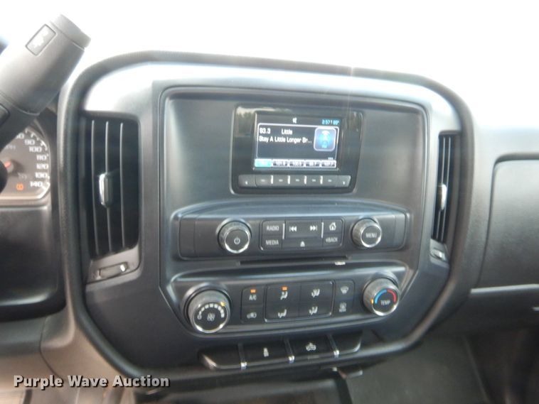 image for item HW9313 2014 Chevrolet Silverado 1500  Double Cab pickup truck