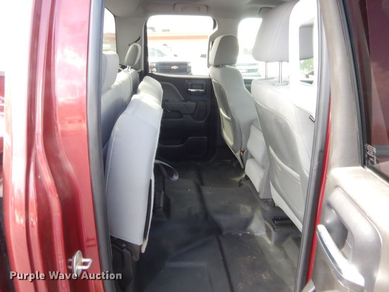 image for item HW9313 2014 Chevrolet Silverado 1500  Double Cab pickup truck