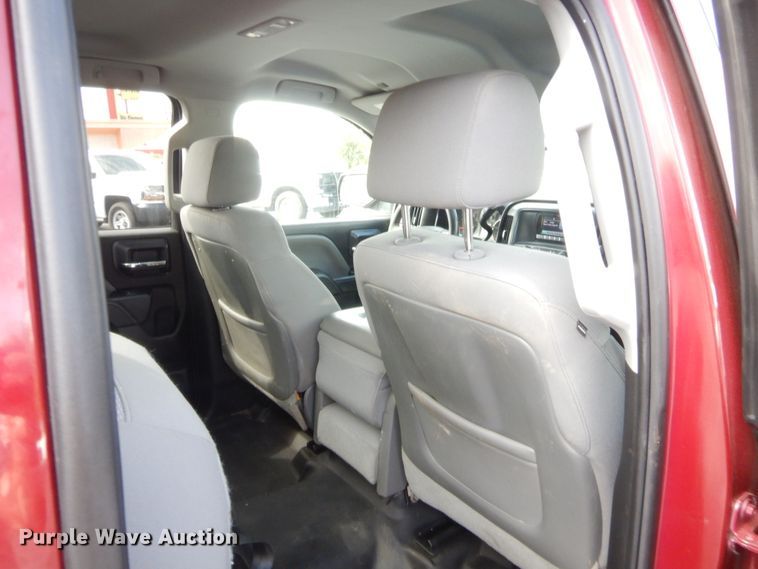 image for item HW9313 2014 Chevrolet Silverado 1500  Double Cab pickup truck