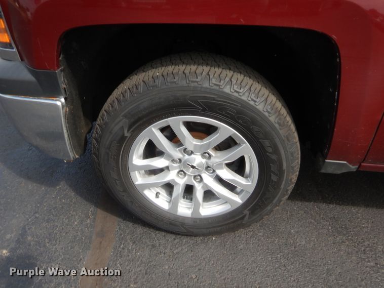 image for item HW9313 2014 Chevrolet Silverado 1500  Double Cab pickup truck