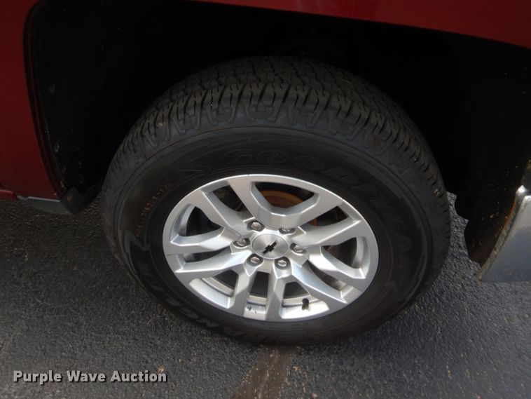 image for item HW9313 2014 Chevrolet Silverado 1500  Double Cab pickup truck