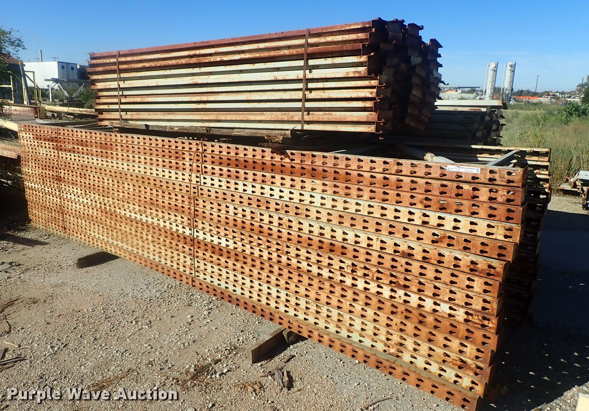 Pallet racking in Wichita, KS Item GL9381 sold Purple Wave