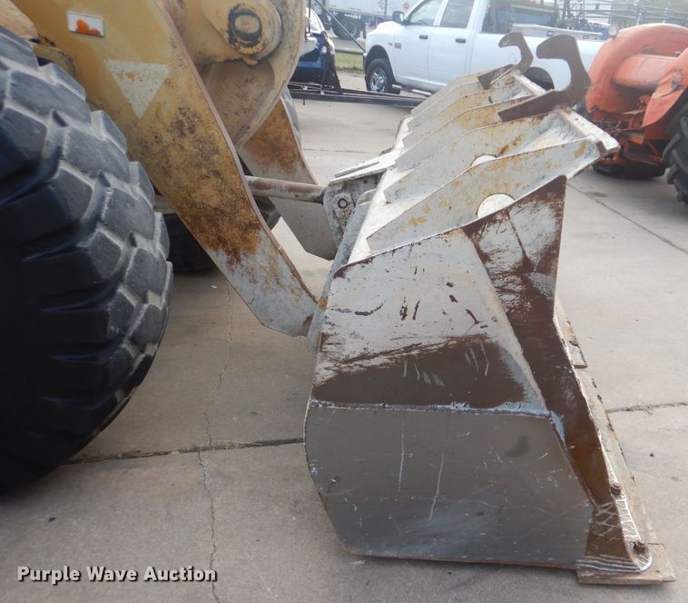 image for item AE9718 1995 Caterpillar 938F  wheel loader