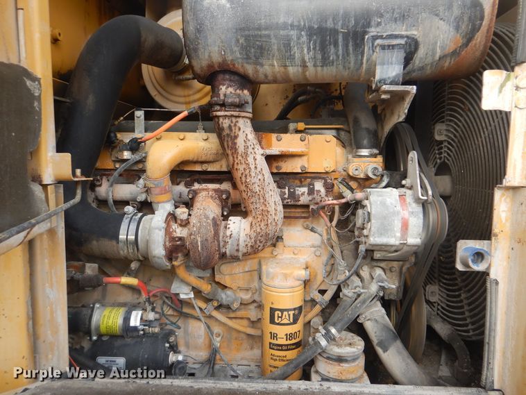 image for item AE9718 1995 Caterpillar 938F  wheel loader