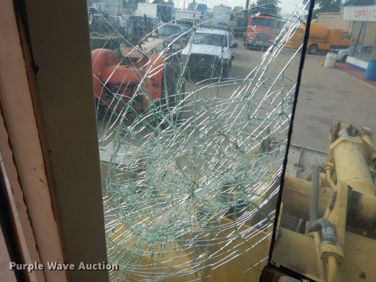 image for item AE9718 1995 Caterpillar 938F  wheel loader