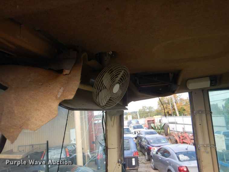 image for item AE9718 1995 Caterpillar 938F  wheel loader