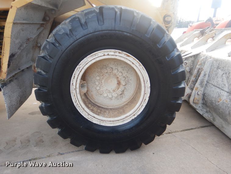 image for item AE9718 1995 Caterpillar 938F  wheel loader