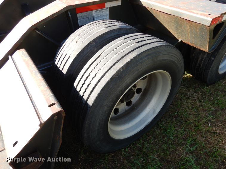 image for item AF9968 2007 Trail King TK110HDG533 lowboy equipment trailer