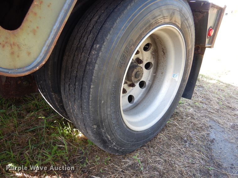 image for item AF9968 2007 Trail King TK110HDG533 lowboy equipment trailer