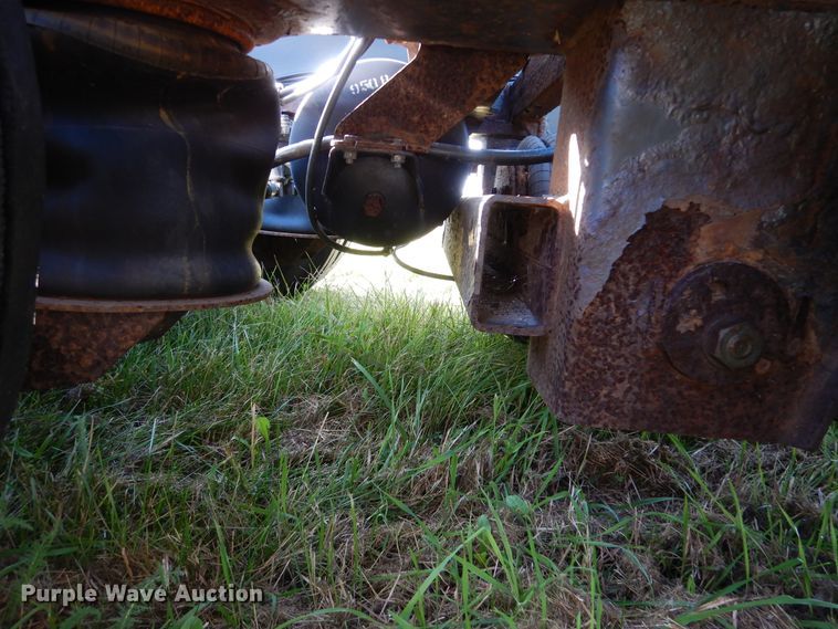 image for item AF9968 2007 Trail King TK110HDG533 lowboy equipment trailer