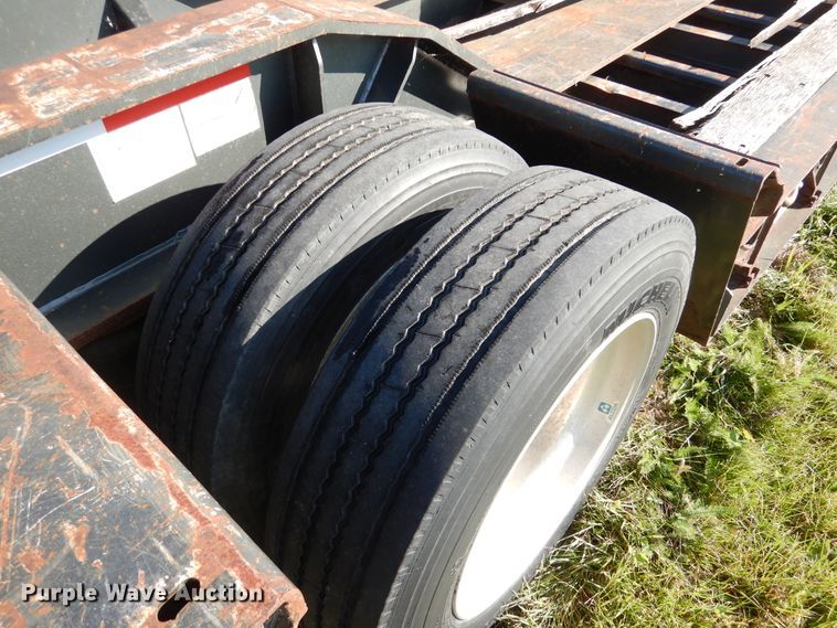 image for item AF9968 2007 Trail King TK110HDG533 lowboy equipment trailer