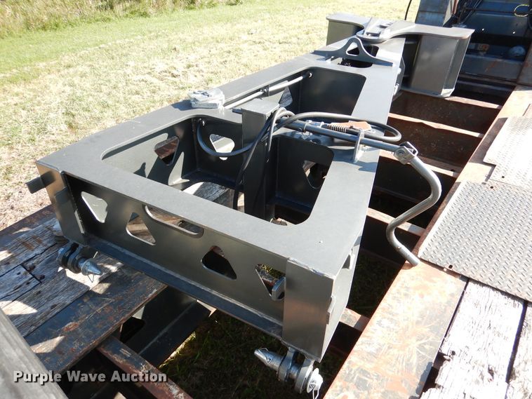 image for item AF9968 2007 Trail King TK110HDG533 lowboy equipment trailer