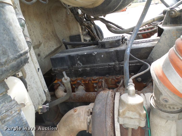 image for item DC2964 2006 Peterbilt 357  dump truck