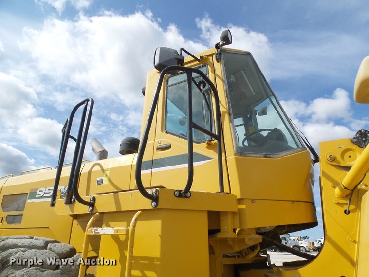 image for item DC2965 Kawasaki 95Z V  wheel loader