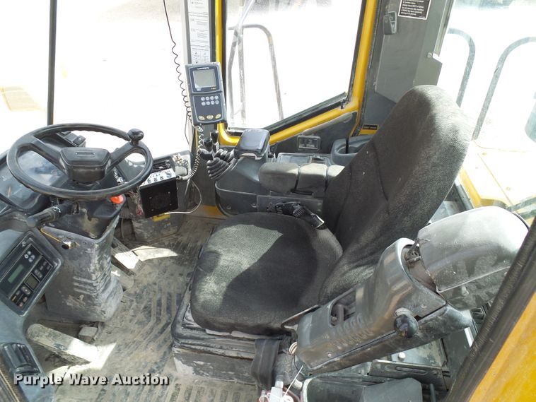 image for item DC2965 Kawasaki 95Z V  wheel loader