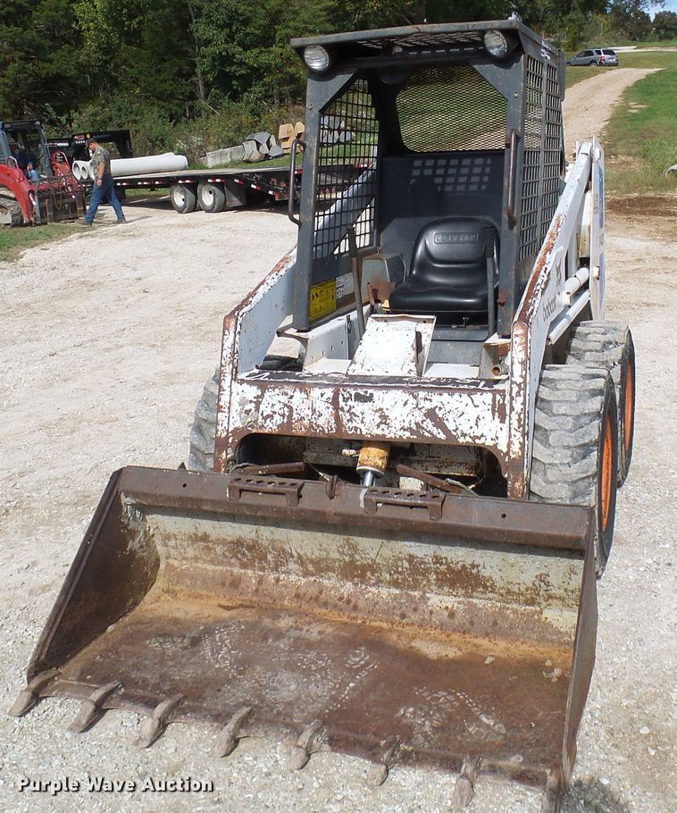 image for item DC2973 1988 Bobcat 743  skid steer loader