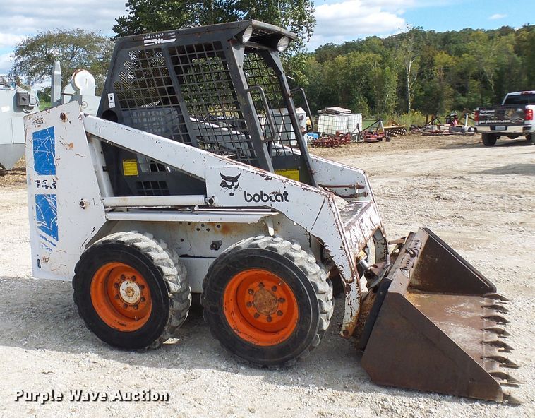 image for item DC2973 1988 Bobcat 743  skid steer loader