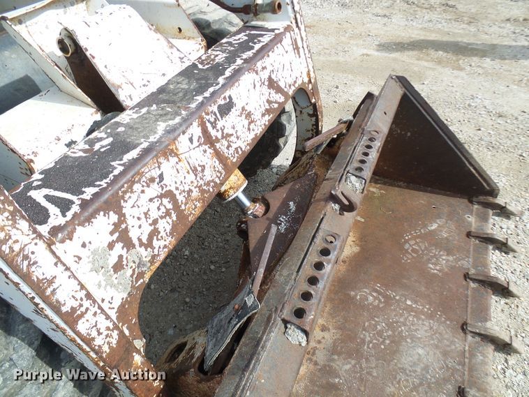 image for item DC2973 1988 Bobcat 743  skid steer loader