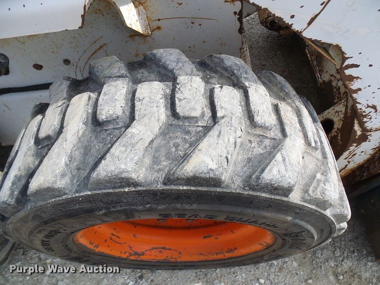 image for item DC2973 1988 Bobcat 743  skid steer loader
