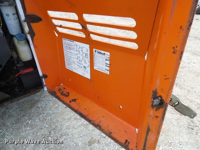 image for item DC2973 1988 Bobcat 743  skid steer loader