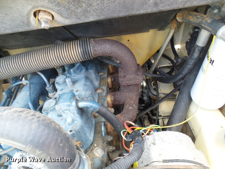 image for item DC2973 1988 Bobcat 743  skid steer loader