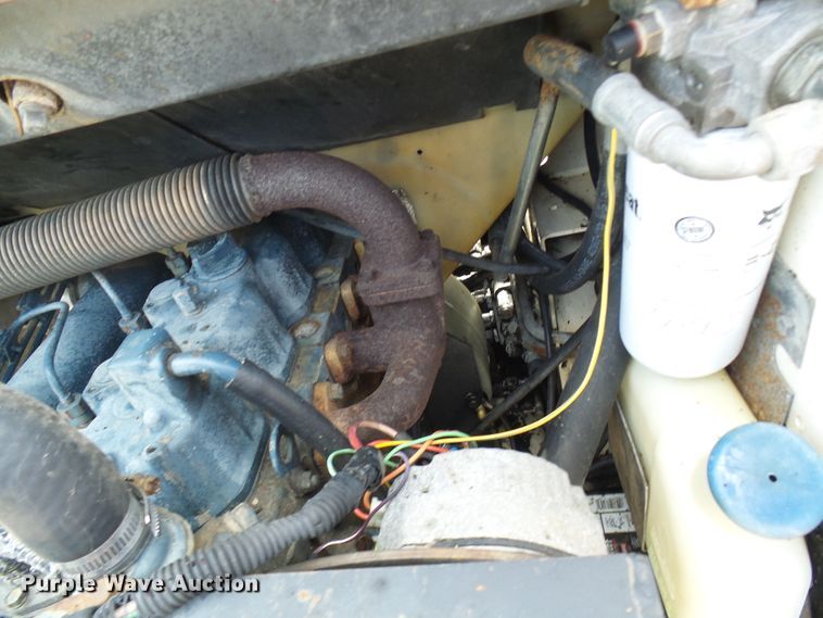 image for item DC2973 1988 Bobcat 743  skid steer loader