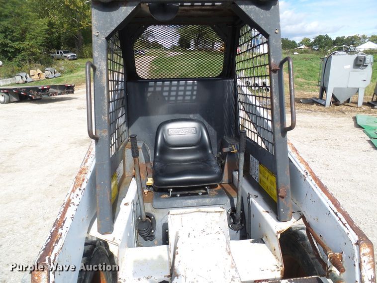 image for item DC2973 1988 Bobcat 743  skid steer loader