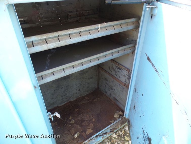 image for item DC2979 Reading utility bed