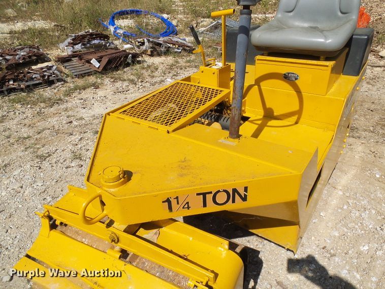 image for item DC2993 Stone SR2500  vibratory double drum roller