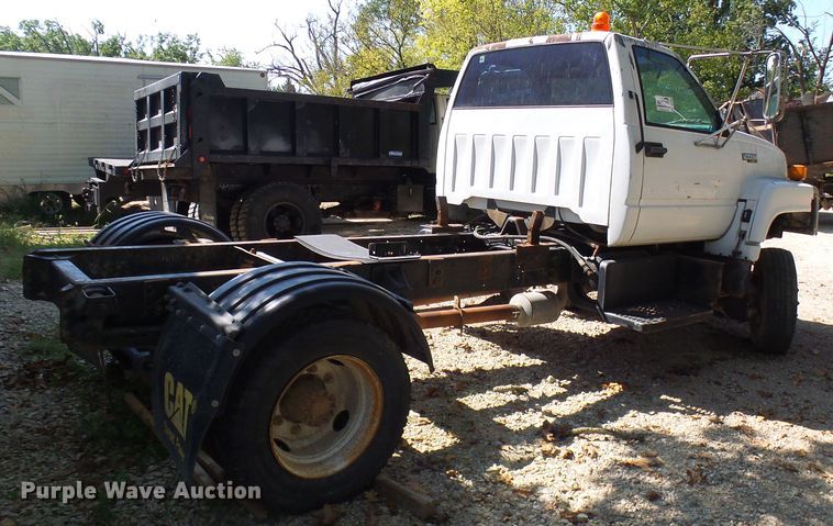 image for item DC2994 1994 GMC Kodiak C6500  truck cab and chassis